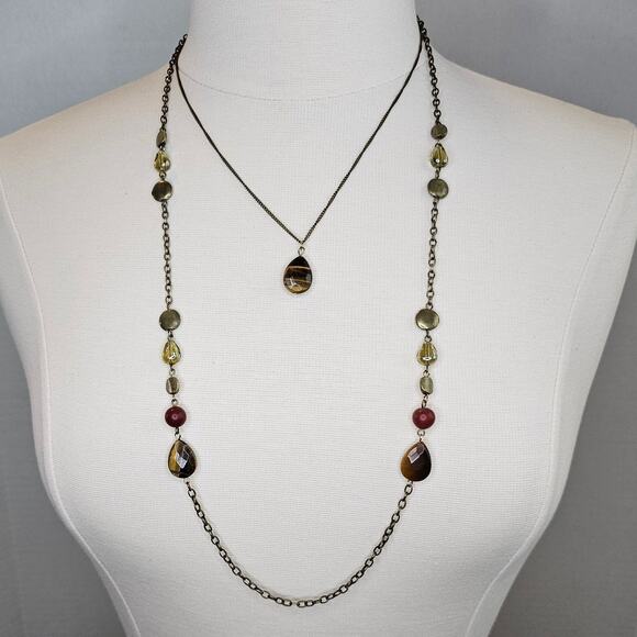 Layered Necklace Natural Stone Pendant Antiqued Goldtone Christopher & Banks - Picture 1 of 9